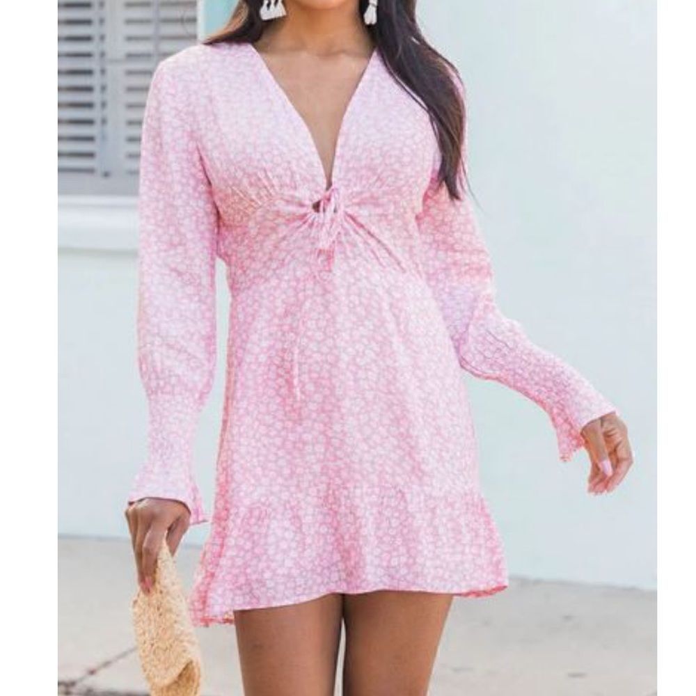 Pink Lily pink & white floral long sleeve A-line mini dress size M